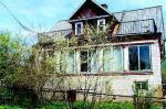 Рождествено, Гатчинский р-н: зимний кирп. дом общ. 195 м, туалет, ванна, гараж, веранда, мансарда, отопл. комбинированное, водопр., канализ., телефон, уч. 20 соток, 220000$ .