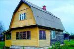 Луга 40 км, Псковская обл.: на уч. 32 сот. новый брев. дом 10х6, отд. вагонка, кухня, печь, брев. баня, гараж, постр., скваж., колодец, река, лес, 22300$ . 8-921-