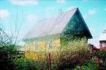 Антропшино, Гатчинский р-н, СПб 10 км: сухой ровный уч., крепкая бревен. дача 6х9, мансарда, печь, 380Вт, скважина, сад, р.Ижора 500 м, ж/д пл. 1.5 км, магазин, собств., 825 тыс.р. 8-905-