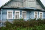 Псковская обл., Порховский р-н., д.Залужье.Зимний бревенчатый дом 9х9м.Уч-к 15 соток, 230 км от СПб.