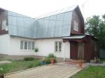 Новорязанское ш., 9 км, Пехорка. 2-х уровневый коттедж, 180 м2 на участке 11 соток и 3-х уровневый коттедж, 140 м2, летняя кухня, душевые, басейн, гараж 3* 4 (на две машины). На территории расположены камеры наблюдения, автоматические ворота. Цена 19,5 мл