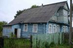 Псковская обл., Порховский р-н., д.Залужье.Зимний бревенчатый дом 9х9м.Уч-к 15 соток, 230 км от СПб.