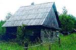 Старополье 10 км, Сланцевский р-н: на уч. 17 сот. брев. дом 6х7 м, 2002 г.п., без внутр. отд., печь, свет, манс. в плане, баня, хозблок, рядом лес, ИЖС, прописка, 270 тыс.р. Фото 518_ 3019