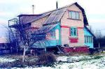 Калище 3 км, Ломоносовский р-н: зимняя дача 6х10 м, кирп., печное отопл., уч. 6(11) сот., колодец, 220В, тепл., сад, хор. подъезд круг.год, м/т от м.Автово, сосн.лес, карьер, 1400 тыс.р. Фото 518_3789