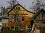 меняю пол дома в г. Малоярославец 115 км. варшавского шоссе на 1ком. кв. в г. Обнинске или продам