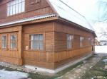 Продам дом с участком. гаражом. баней