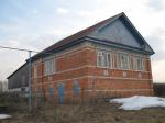Продается двухэтажный кирпичный дом рядом с рекой Волга.