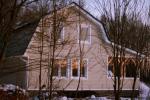Продам дом в Чеблоково Дом новый, двухэтажный. Площадь дома - 120 квадратных метров, участка - 18 соток.